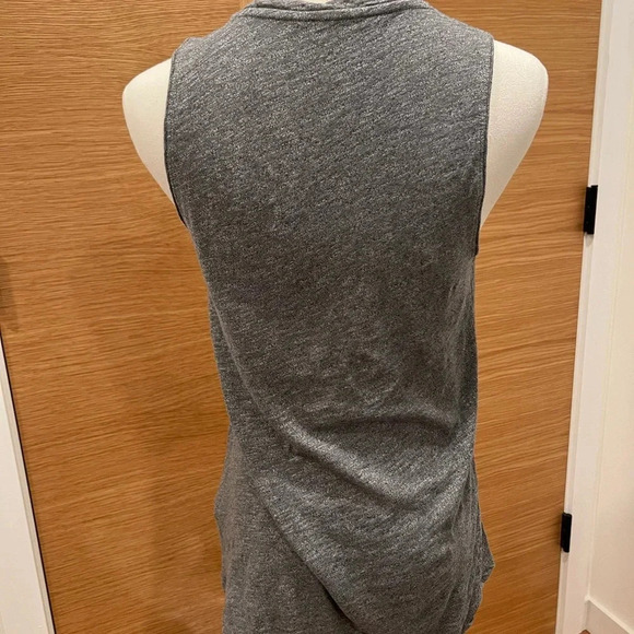 BUNDLE of womens tank tops - Size XS MADEWELL AND J. CREW - Picture 5 of 14